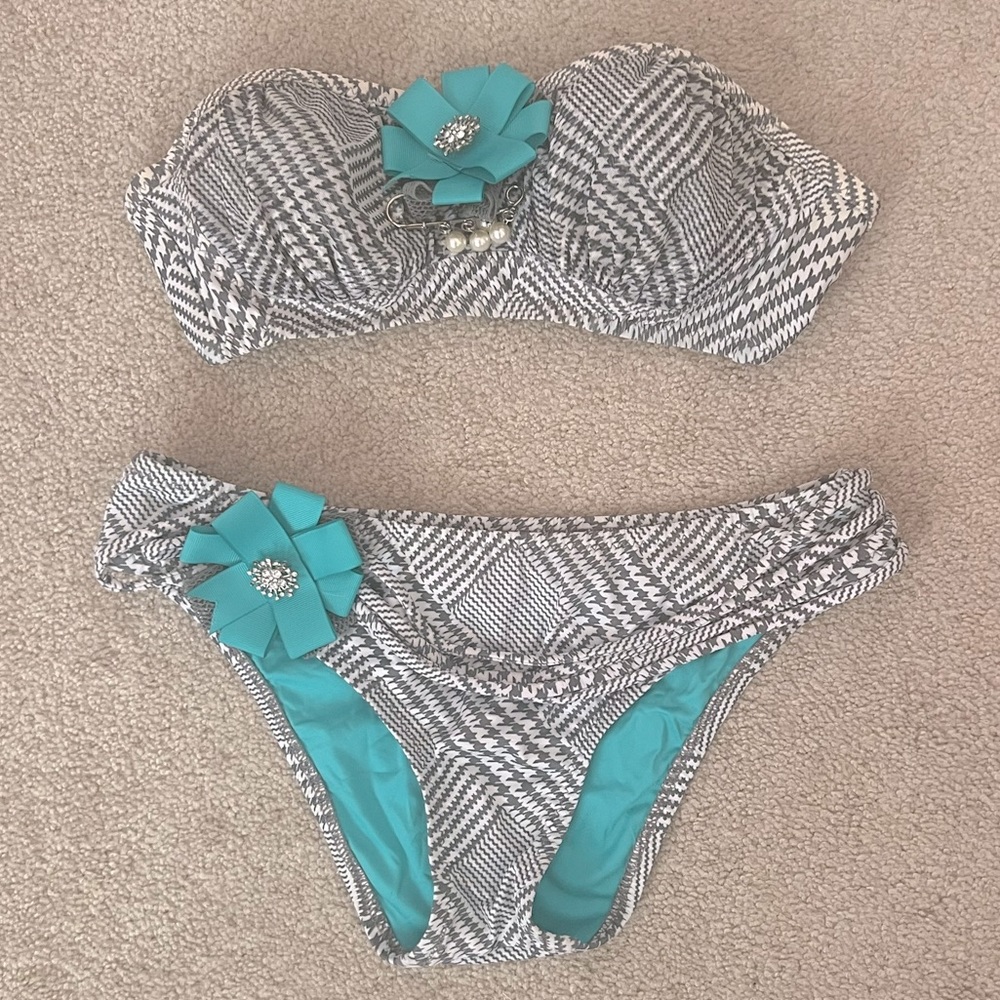 Betsey Johnson bikini